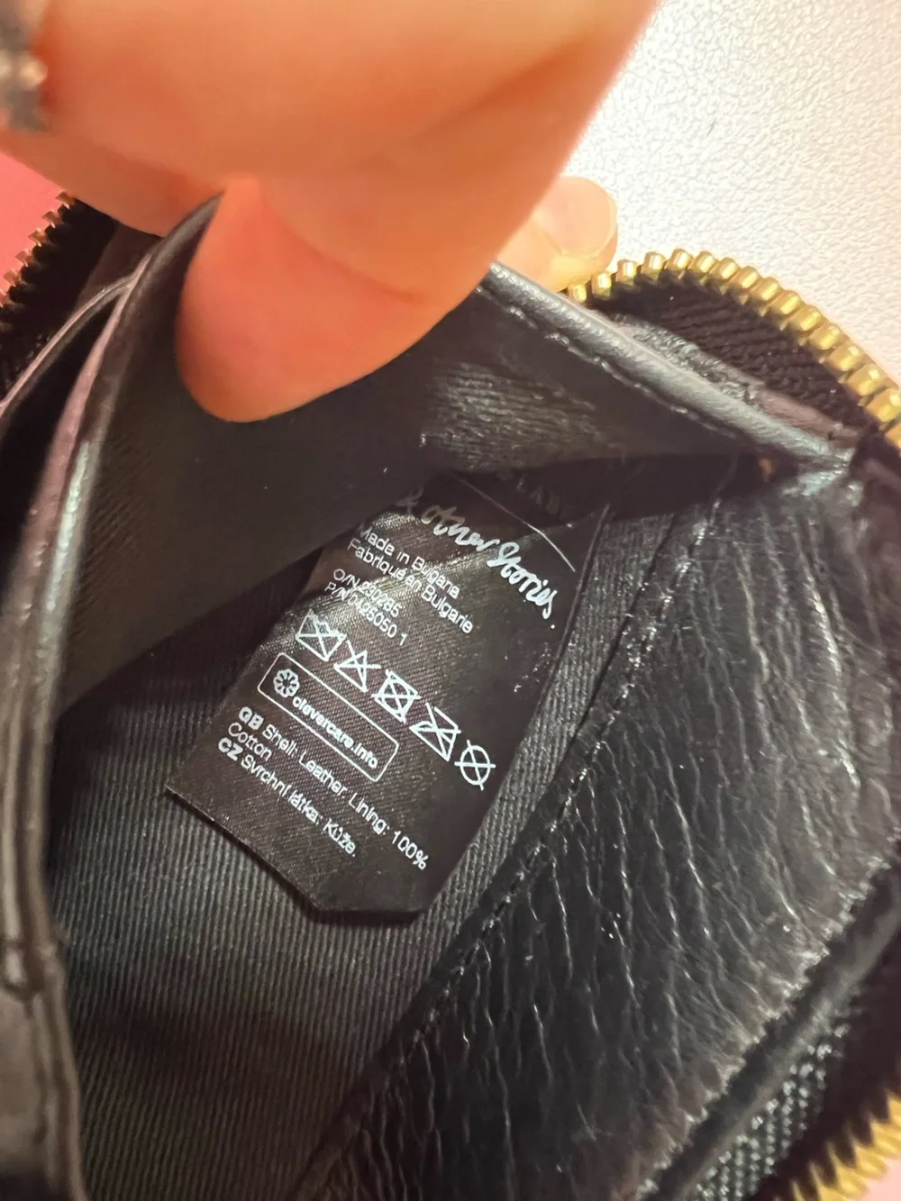 And Other Stories - Croc Embossed Leather Zip Wallet (Color: Black)